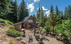 Raven Haven Lodge